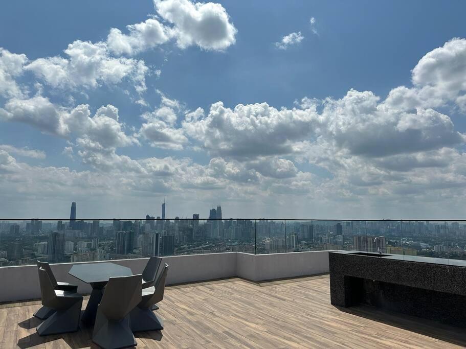 Urban Oasis, The Valley Setiawangsa Apartment *